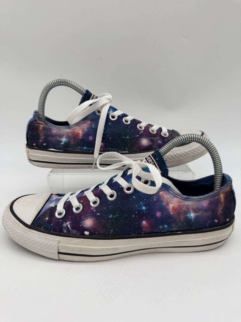Converse All Star Lo Satin Galaxy Universe Sneaker Women's Size 8.0 Men Size 6.0